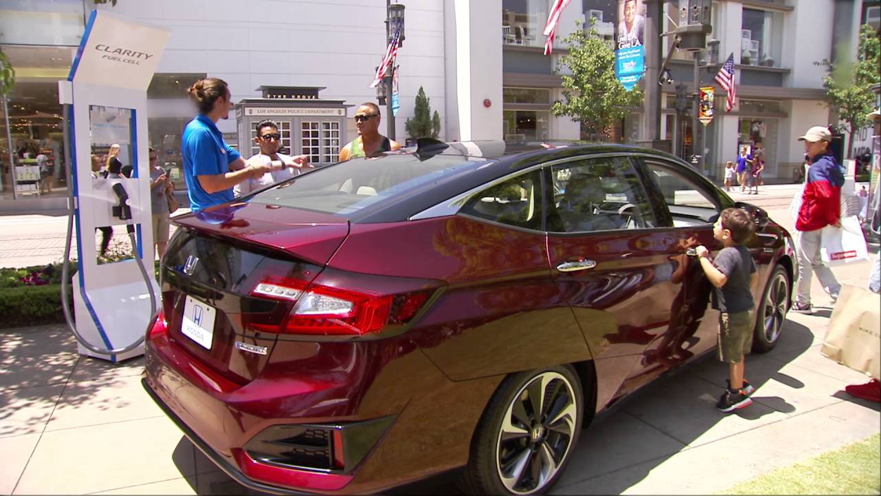 Honda Clarity Fuel Cell at The Grove