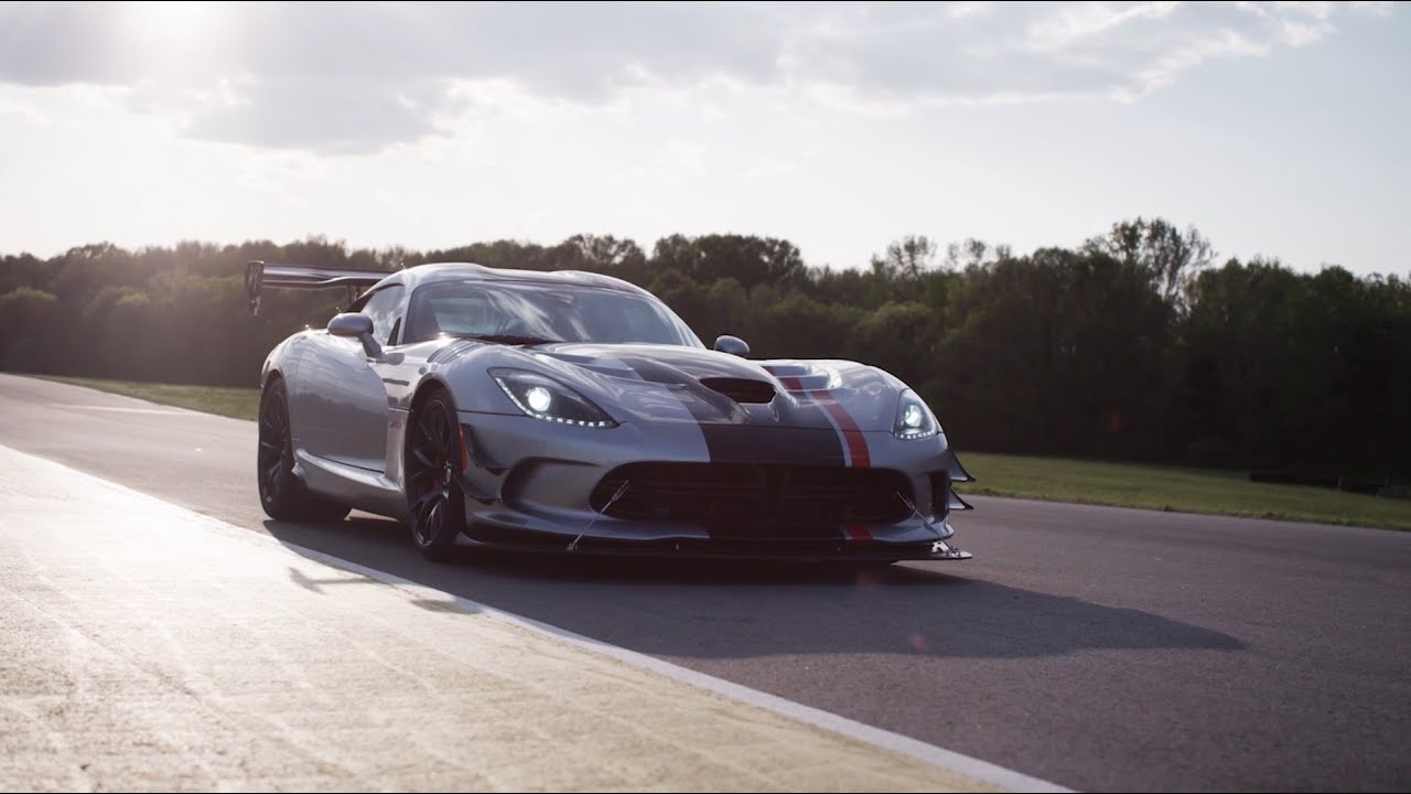 Track Setup | Viper ACR  Features Overview | Dodge