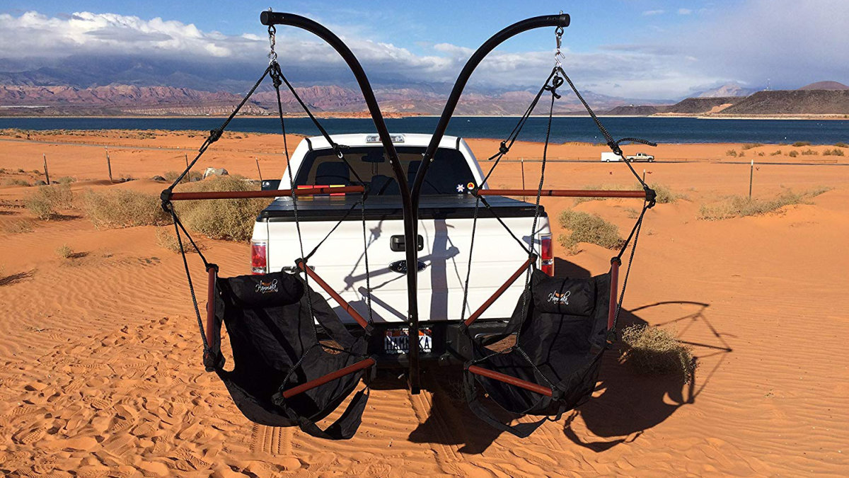 This hammock hitch stand turns your truck into a relaxation station