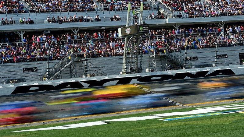 NASCAR partners with Verizon to add more speed to the Daytona 500