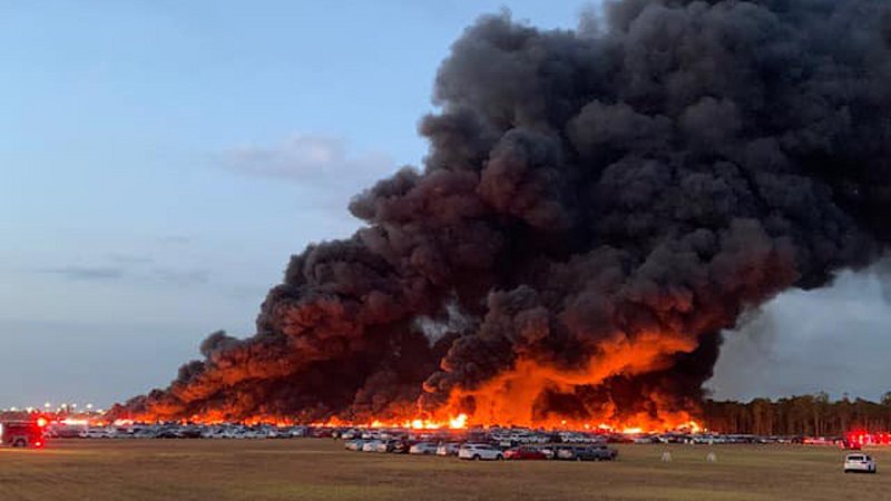 3,500 rental cars burn in 18-hour Florida airport fire