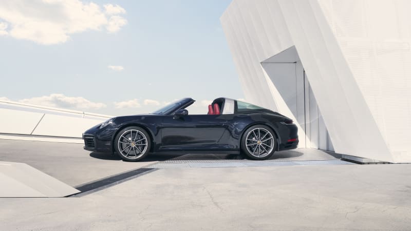 2021 Porsche 911 Targa officially unveiled