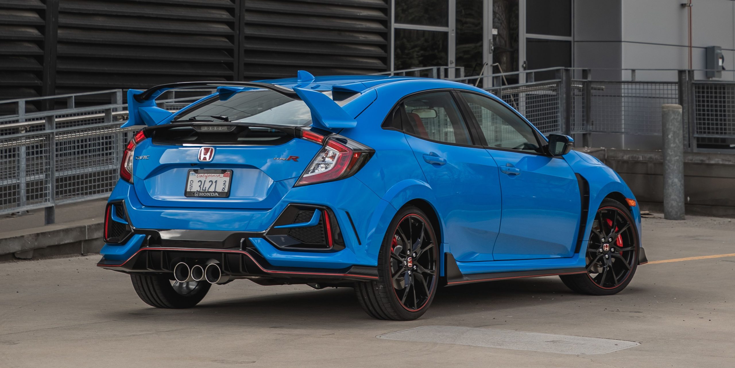 The Revised 2020 Honda Civic Type R Is a Deliriously Terrific Escape for Driving Enthusiasts