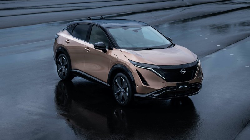 2022 Nissan Ariya EV crossover revealed with stylish looks and up to 300-mile range