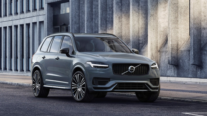 2021 Volvo full line updates consist of more features, lower PHEV prices and a few design updates