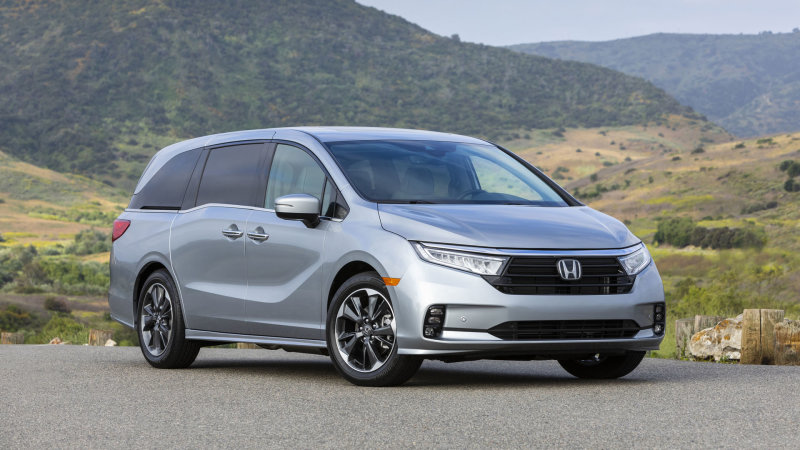 2021 Honda Odyssey Review | The ultimate baby gadget