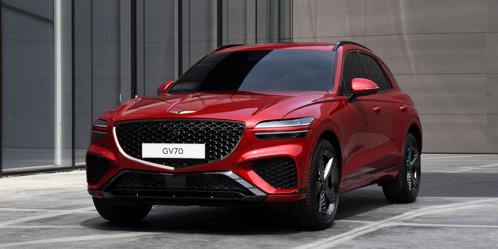 2022 Genesis GV70 Revealed, and It’s a Big Deal