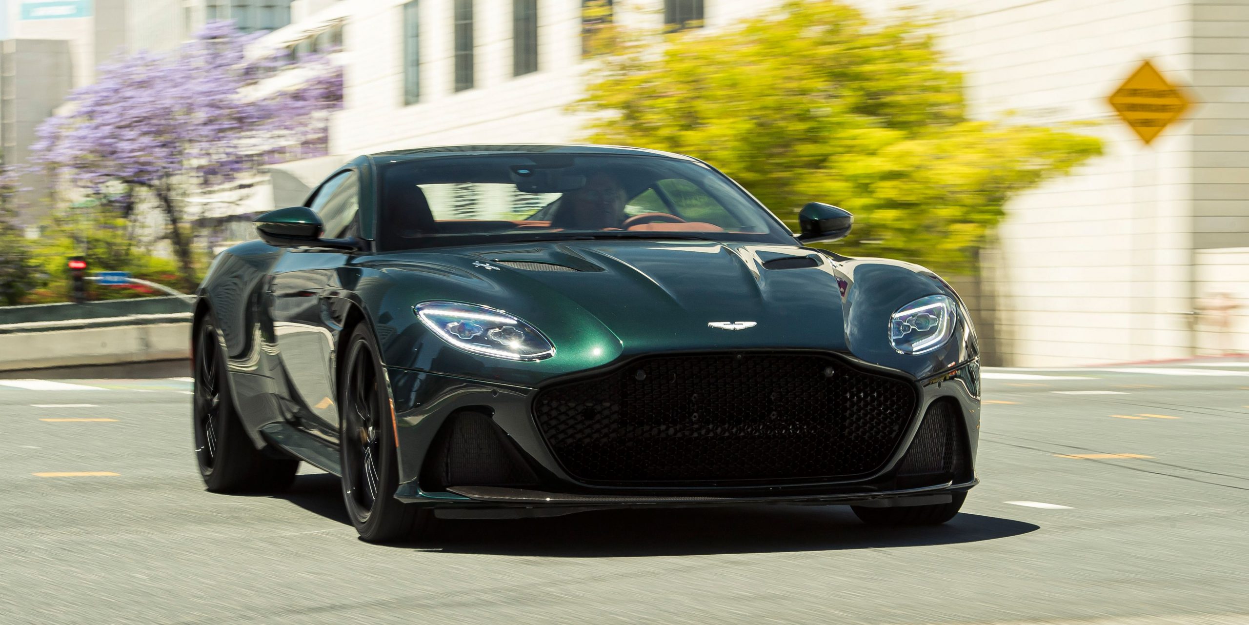 2021 Aston Martin DBS Superleggera