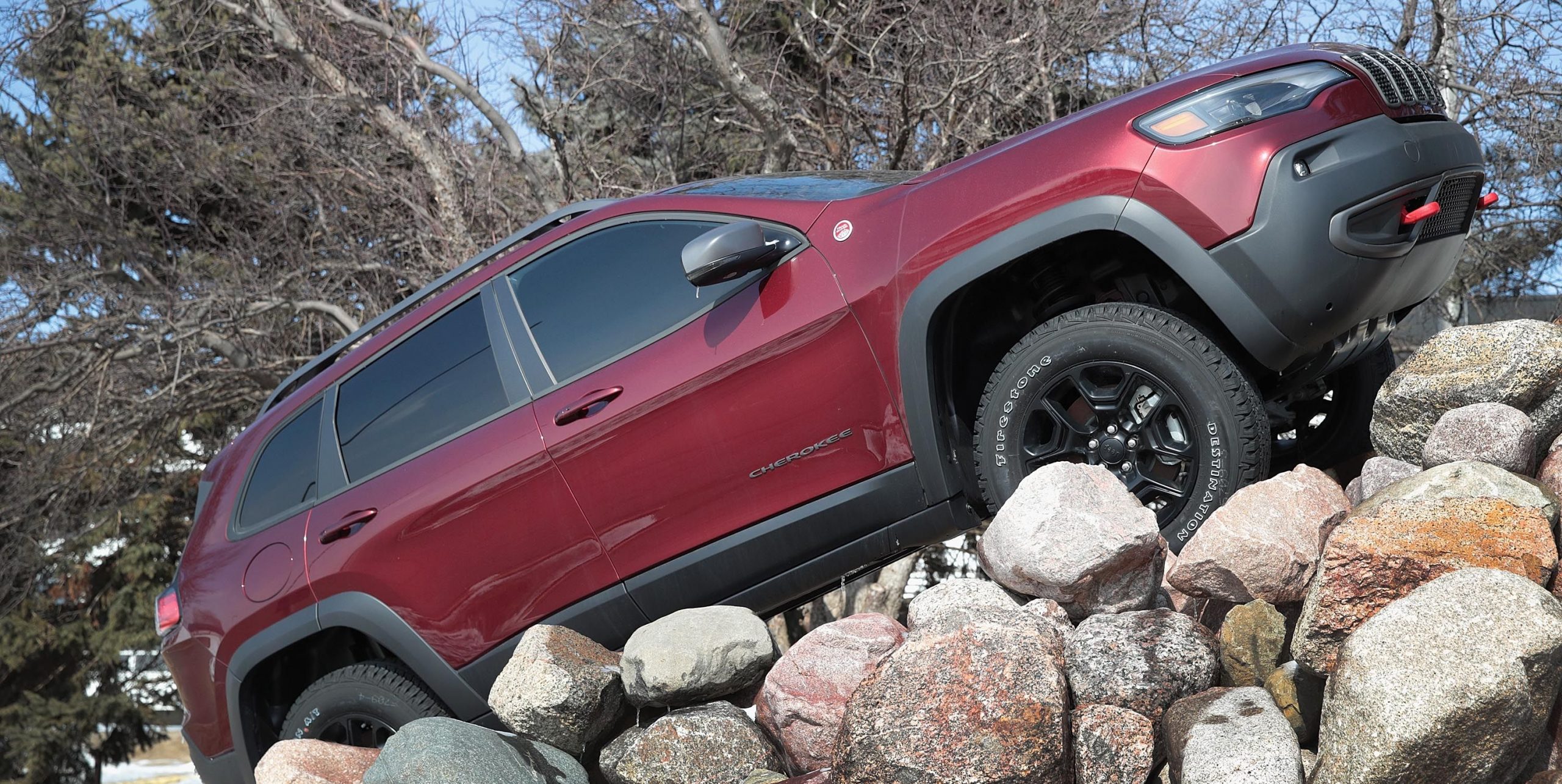 Insurance for Jeep Grand Cherokee: Everything You Need to Know