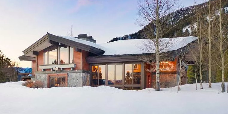This $12 Million Montana Mansion Comes With a 50-Car Garage and Its Own Dyno