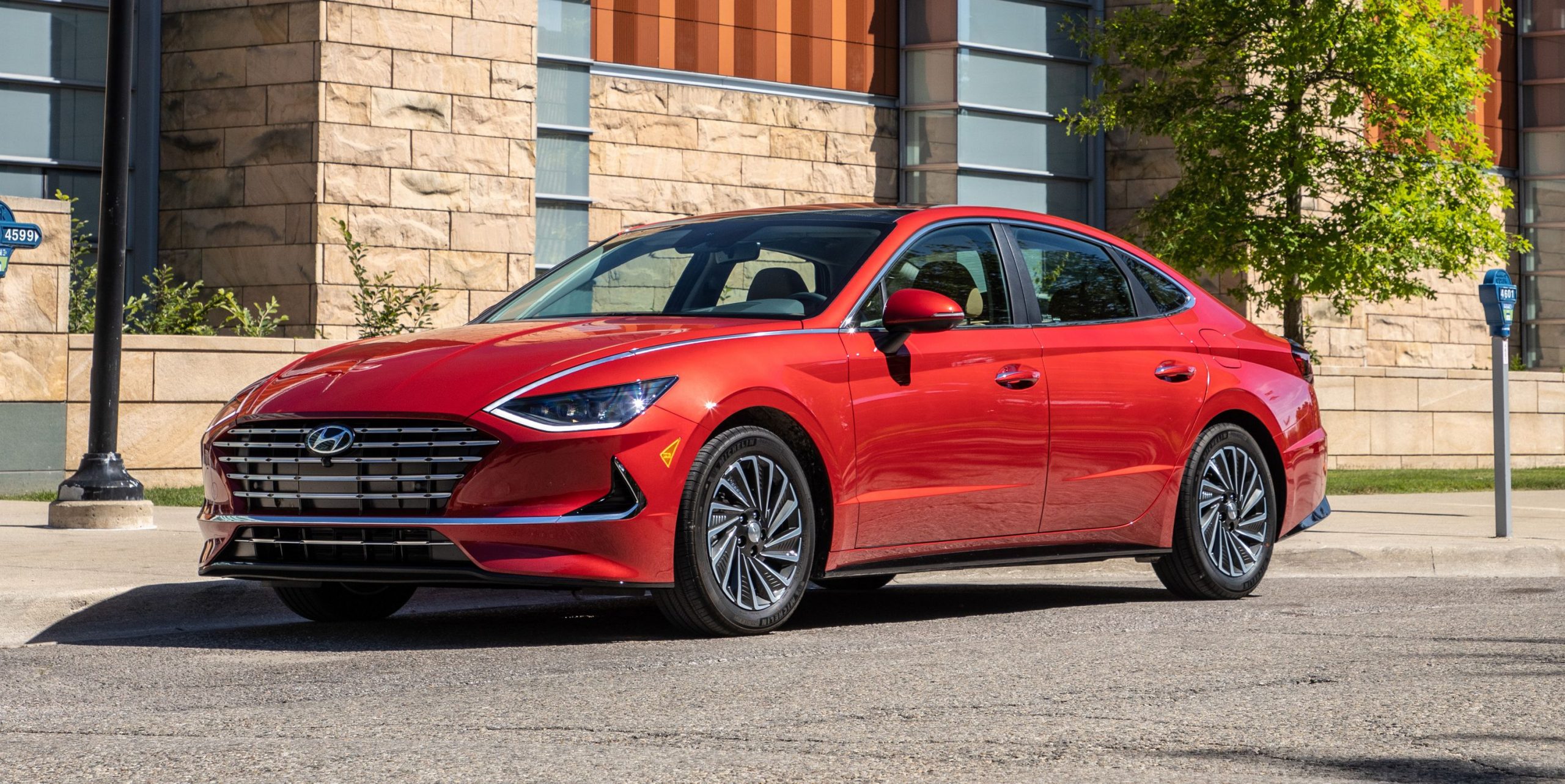 Tested: 2021 Hyundai Sonata Hybrid Limited Can’t Keep Up