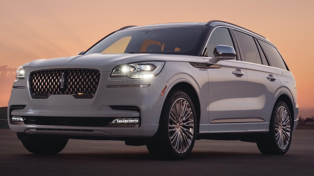 Lincoln Aviator concept takes a shine to Shinola