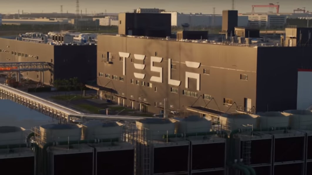 Tesla offers look inside Giga Shanghai factory