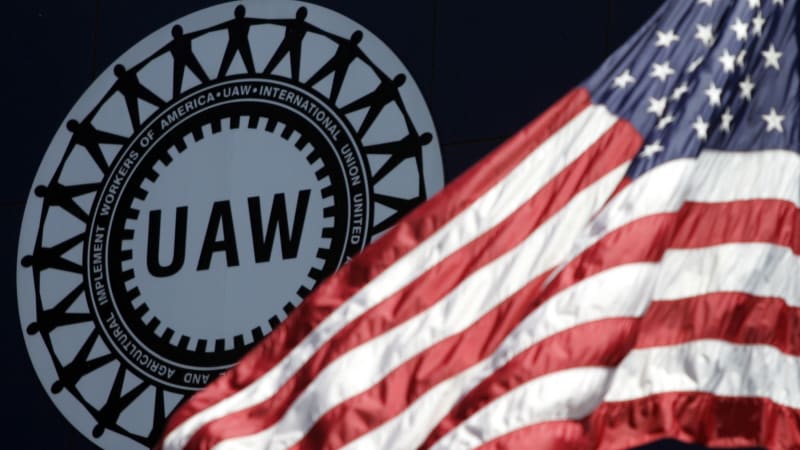 AP Fact Check: Biden overstates UAW support for electric cars