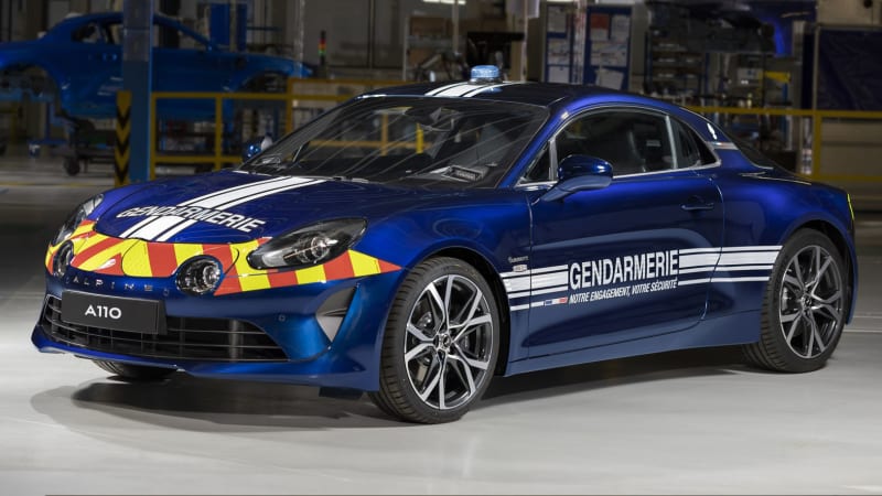 Alpine A110 join France’s Gendarmerie fleet of patrol cars