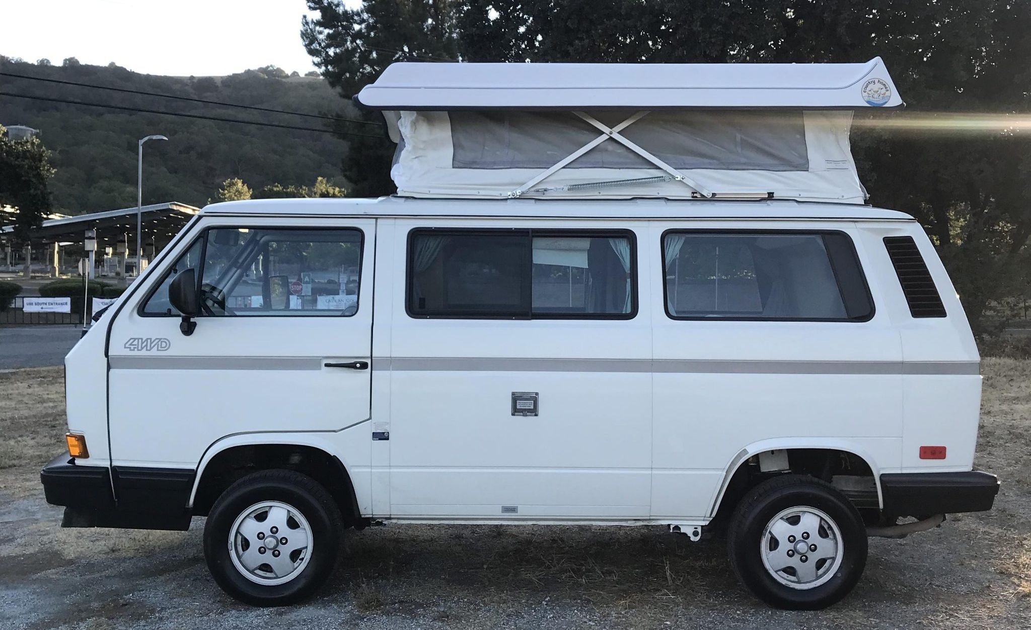 1989 VW Vanagon Camper Is Our Bring a Trailer Auction Pick of the Day