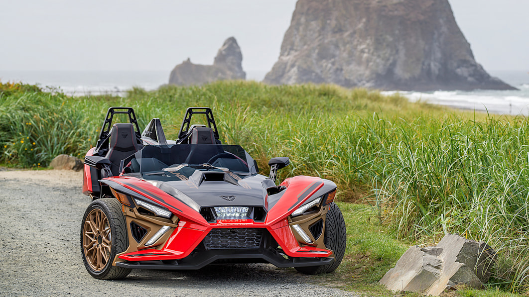 2022 Polaris Slingshot Signature LE will get you even more looks