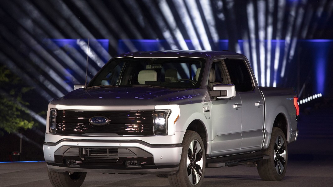 Ford separates electric and internal combustion operations