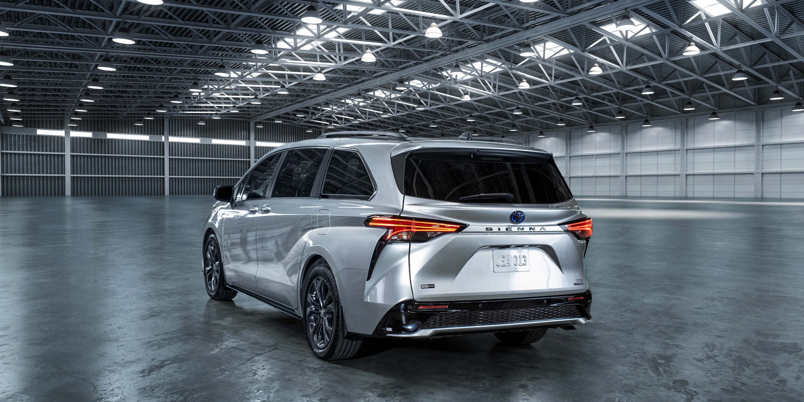 2023 Toyota Sienna Celebrates 25 Years with Special Edition