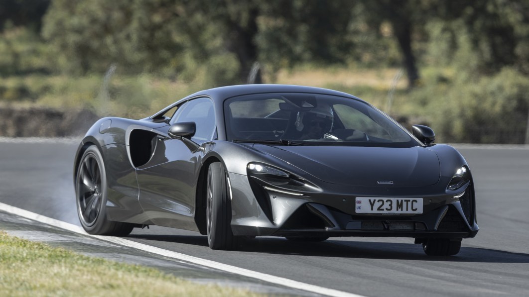 McLaren Artura First Drive Review: Twinsies with Ferrari