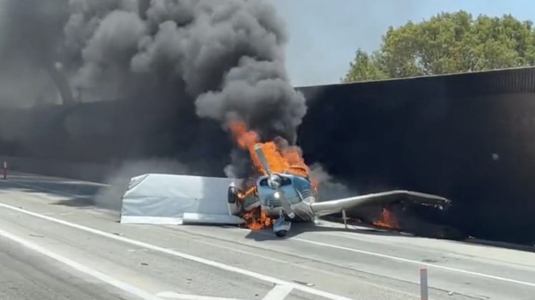 Watch a single-engine plane crash-land on 91 Freeway in California