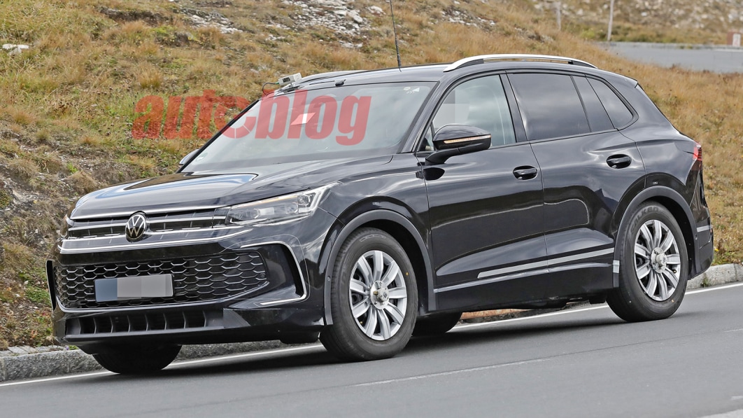 VW Tiguan next-generation spy photos show Golf-inspired look