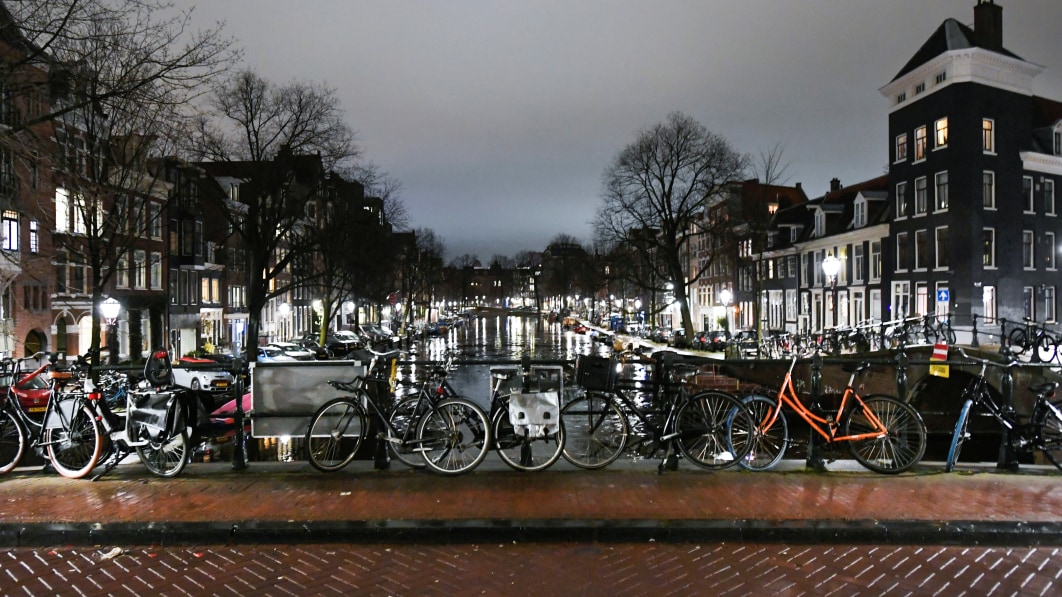 How bicycles conquered Amsterdam