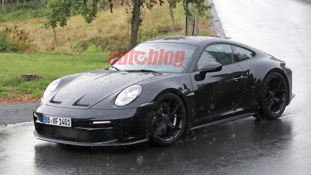 Porsche 911 ST spy photos reveal GT3 Touring roots